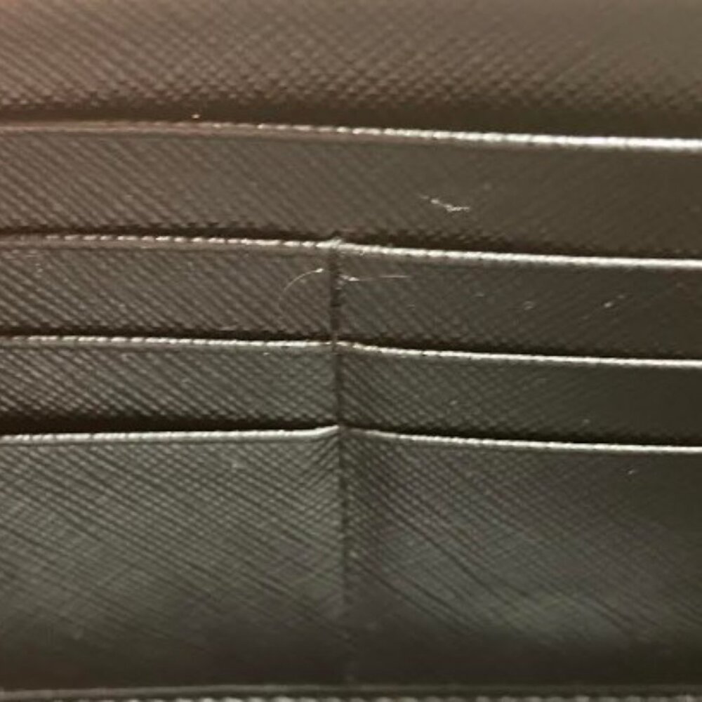 Prada Saffiano Leather Zip Around Long Wallet Vintage  EUC  Looks Brand New - Picture 2 of 13